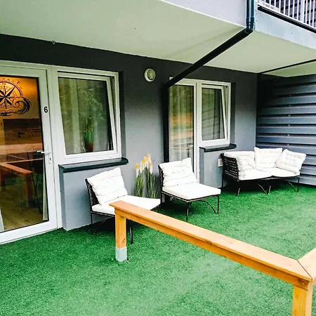 Roza Wiatrow Lesny Klif Apartment Debina  Exterior photo